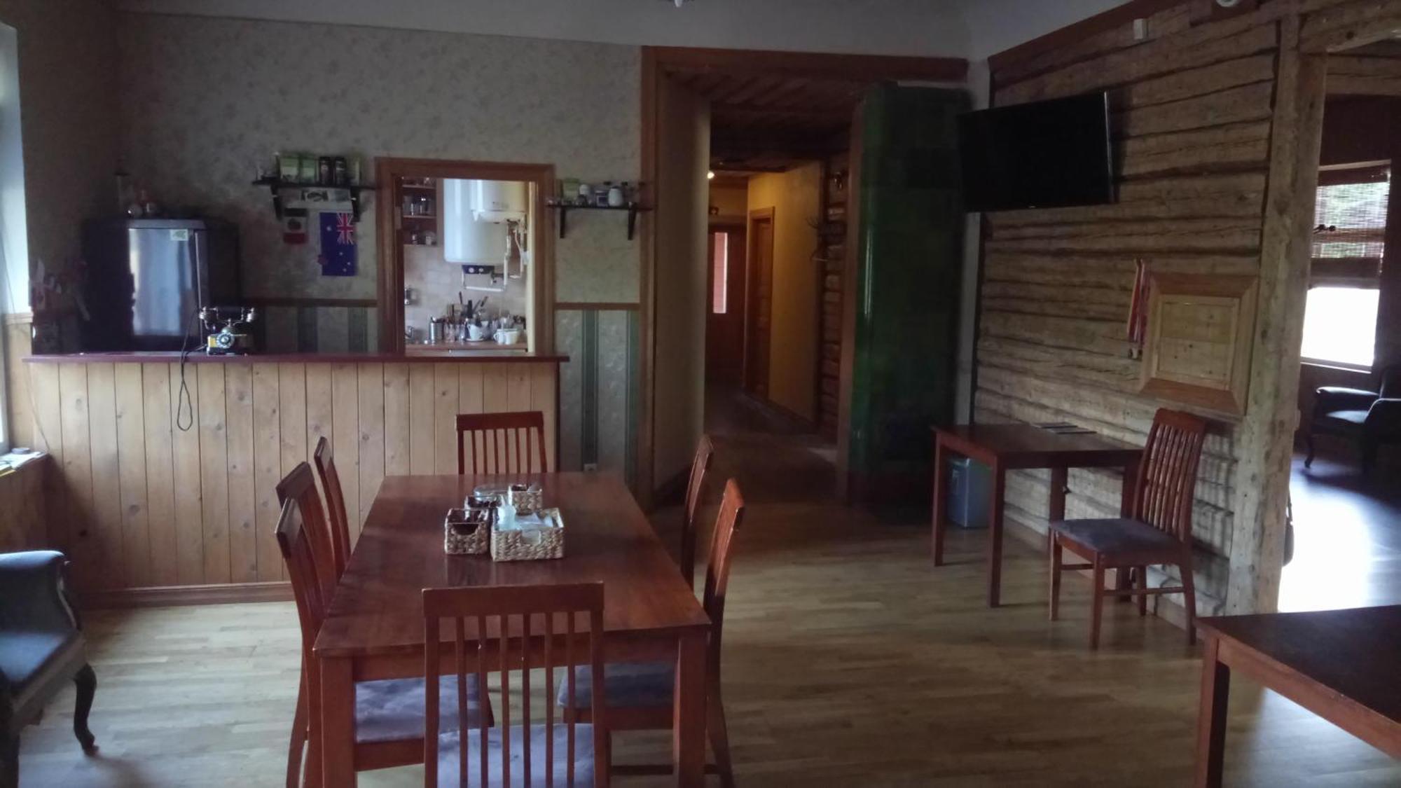 Vana Postimaja Accommodation Suure-Jaani المظهر الخارجي الصورة
