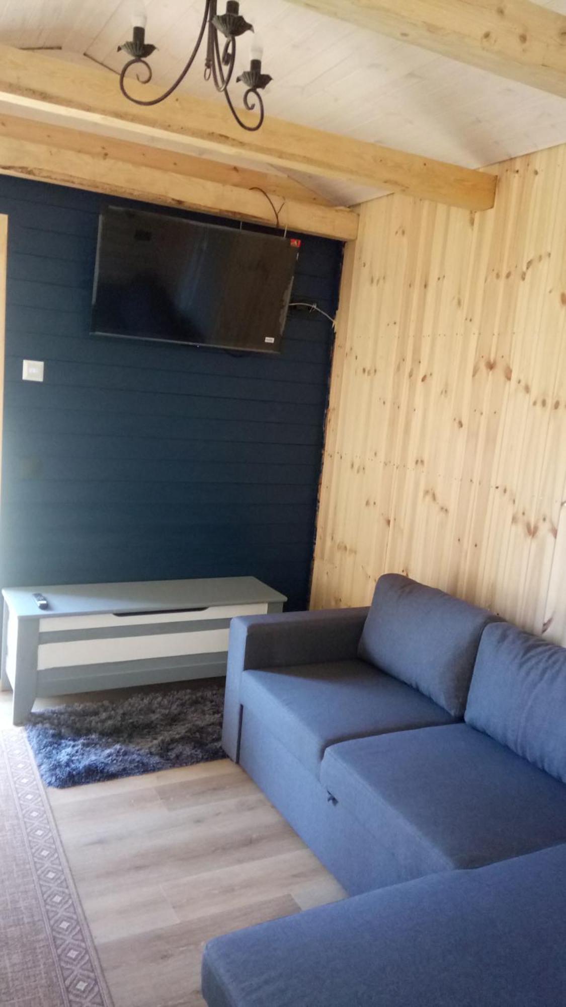 Vana Postimaja Accommodation Suure-Jaani المظهر الخارجي الصورة
