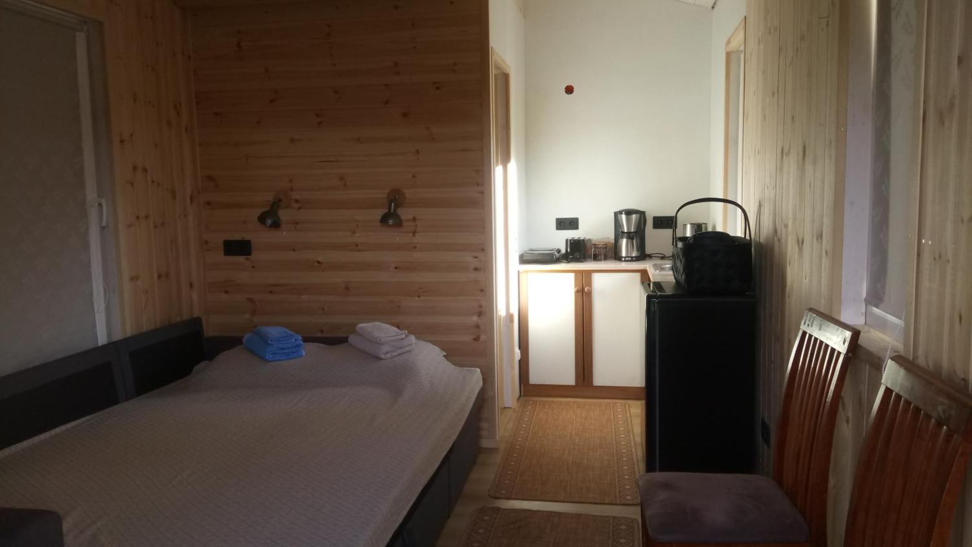 Vana Postimaja Accommodation Suure-Jaani المظهر الخارجي الصورة